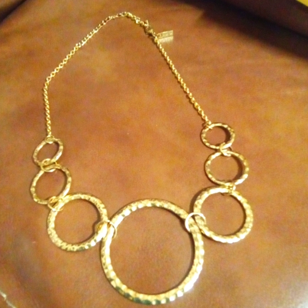 Adjustable circular vintage necklace